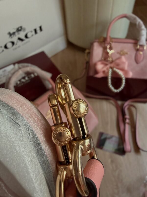 Bolso C o a c h Rosa Elegante