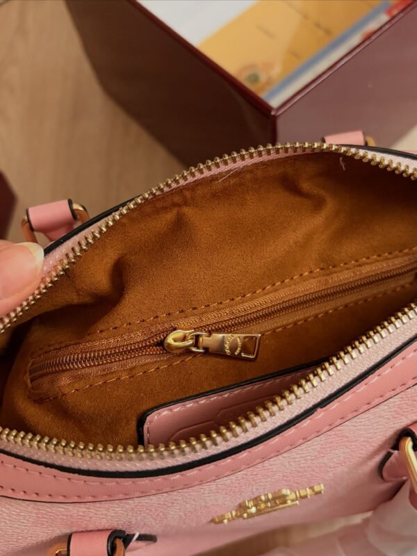 Bolso C o a c h Rosa Elegante